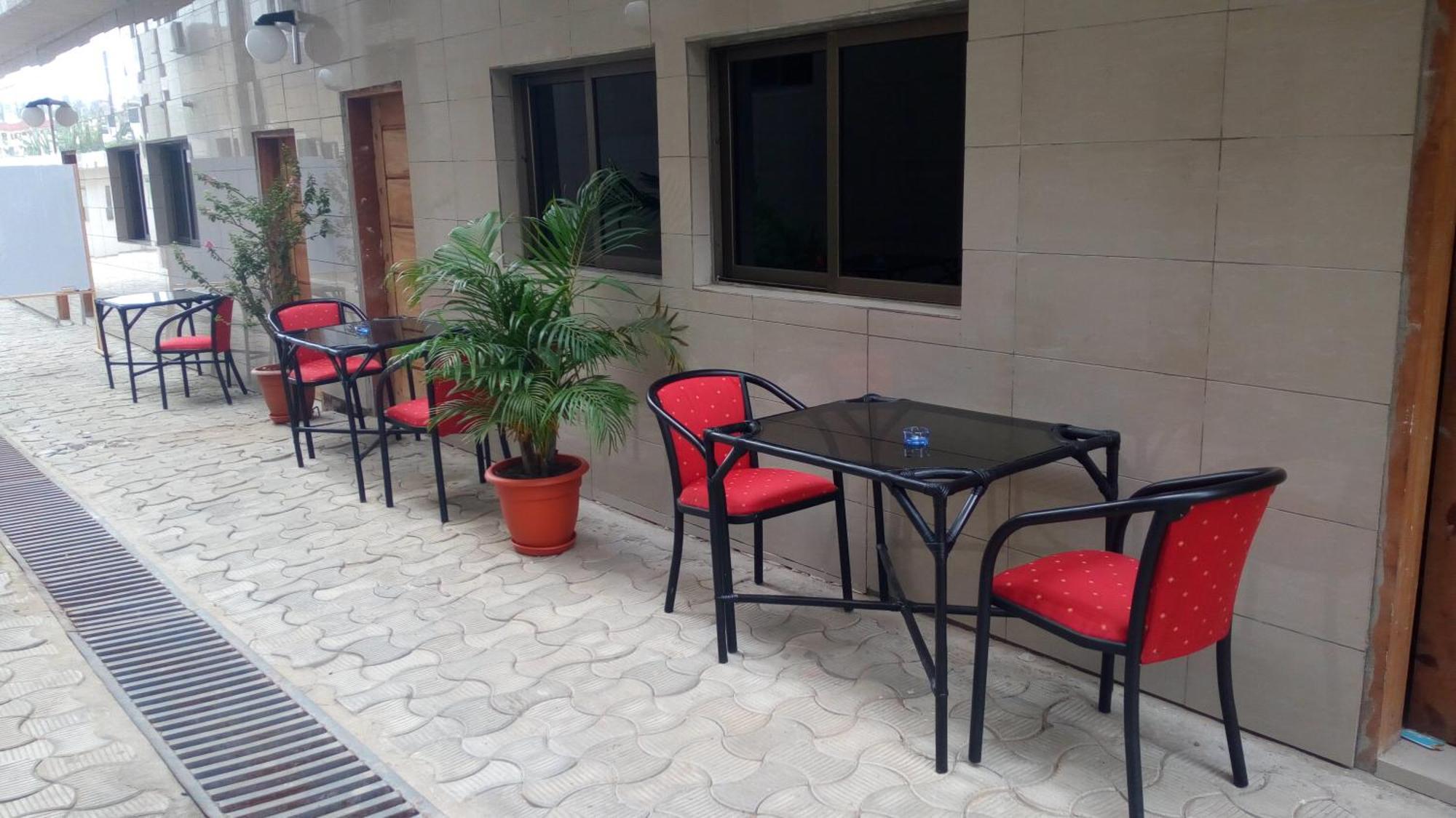 Hotel Djigui Abidjan Eksteriør billede